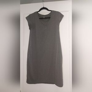 Eddie Bauer Charcoal Gray Top